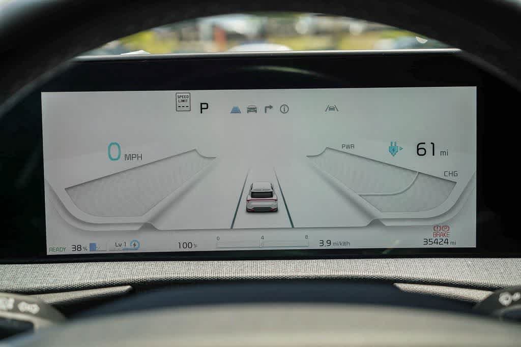 Certified 2023 Kia EV6 Light RWD image 23