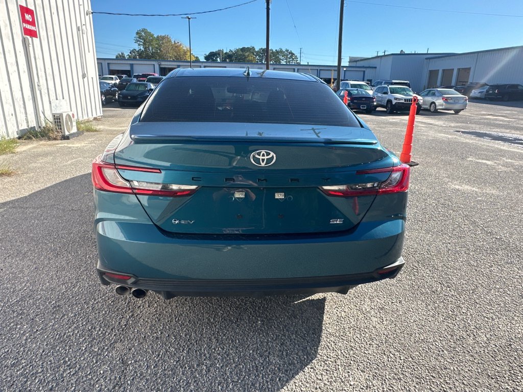 Used 2025 Toyota Camry SE w/ Multimedia Upgrade Package FWD image 7
