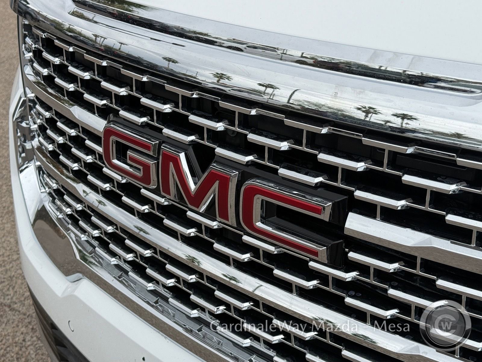 Used 2023 GMC Acadia Denali AWD/4WD image 35