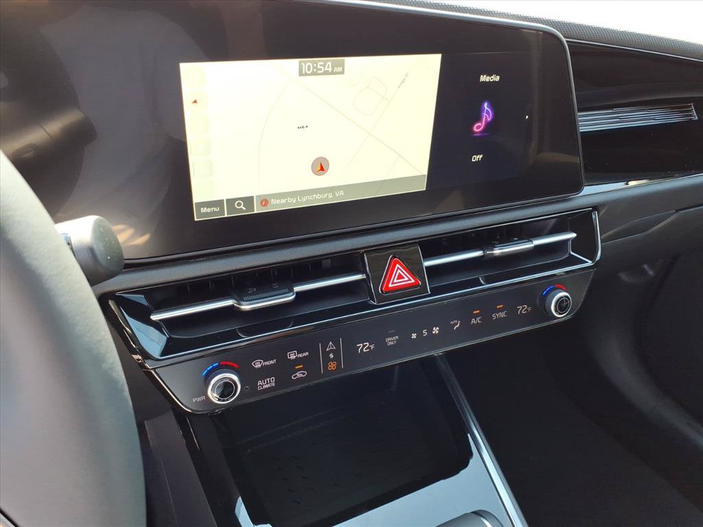 New 2026 Kia Niro SX Touring FWD image 22