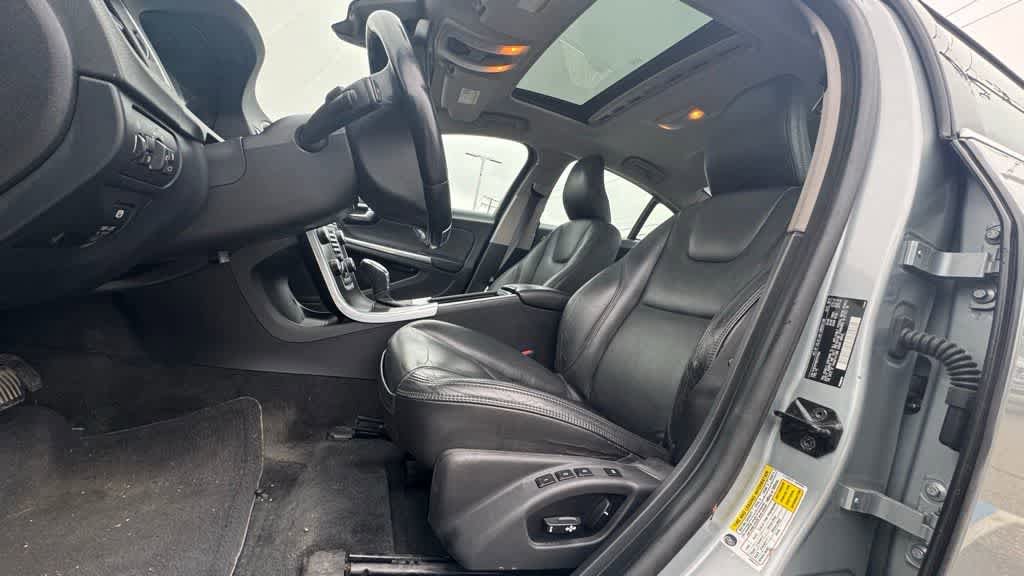 Used 2013 Volvo S60 T5 image 17