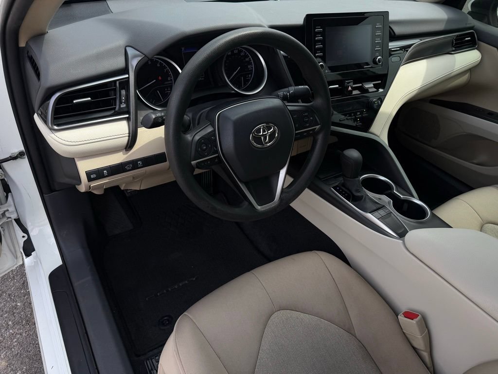 Used 2023 Toyota Camry LE FWD image 10