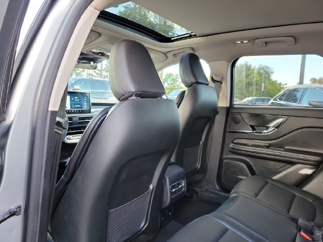 Used 2023 Lincoln Corsair AWD w/ Equipment Group 101A image 28
