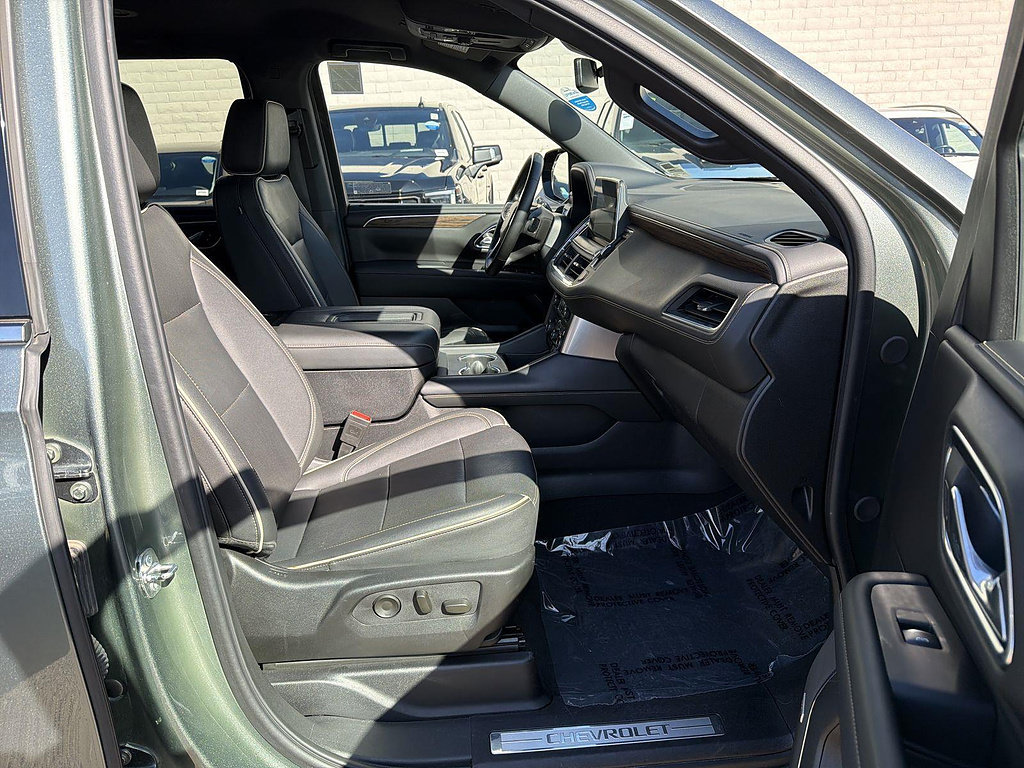 Used 2024 Chevrolet Tahoe Premier RWD image 27