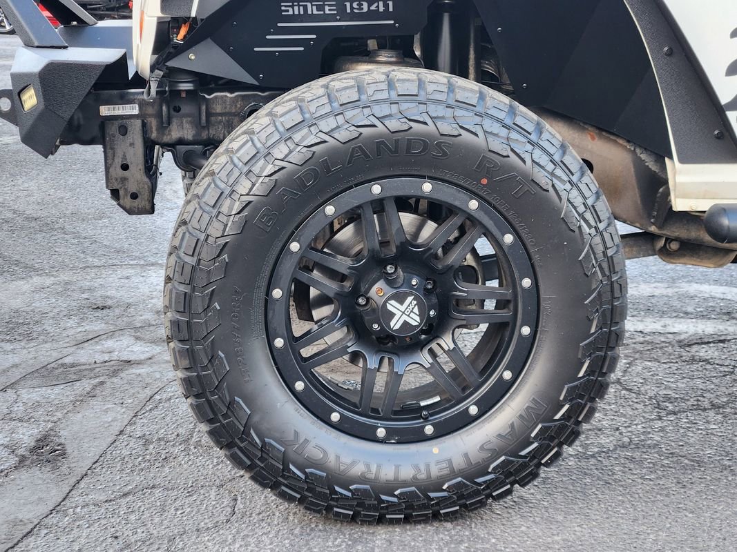 Used 2010 Jeep Wrangler Unlimited Sport image 12