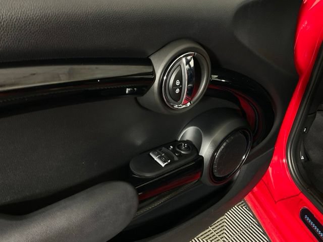 Used 2020 MINI Cooper John Cooper Works w/ Signature Upholstery Package FWD image 27