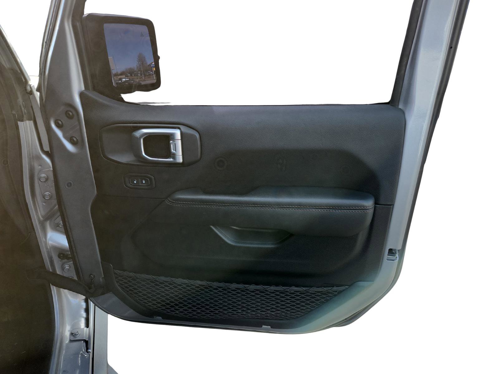 Used 2021 Jeep Wrangler Unlimited Rubicon w/ Trailer Tow Package image 26