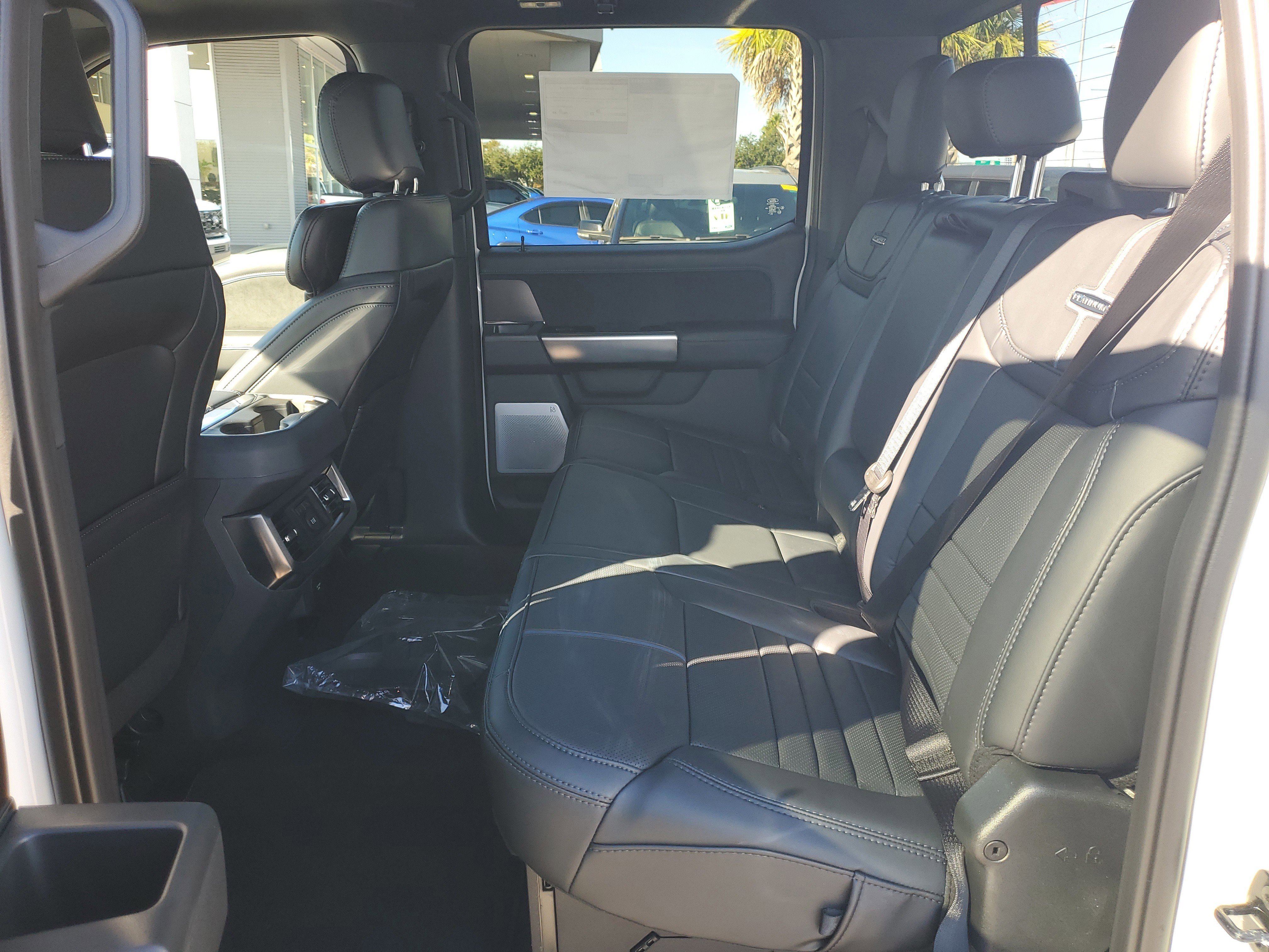 New 2026 Ford F450 Platinum image 28