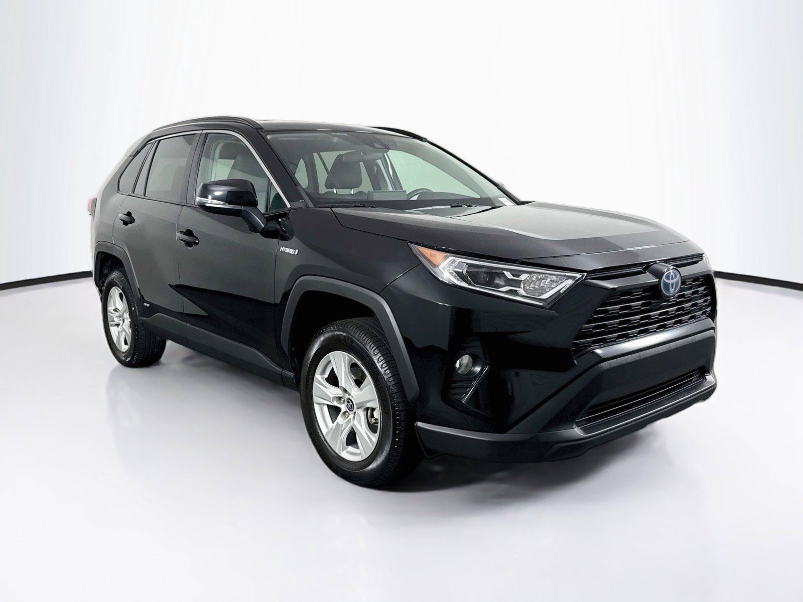 Certified 2021 Toyota RAV4 XLE AWD/4WD image 8