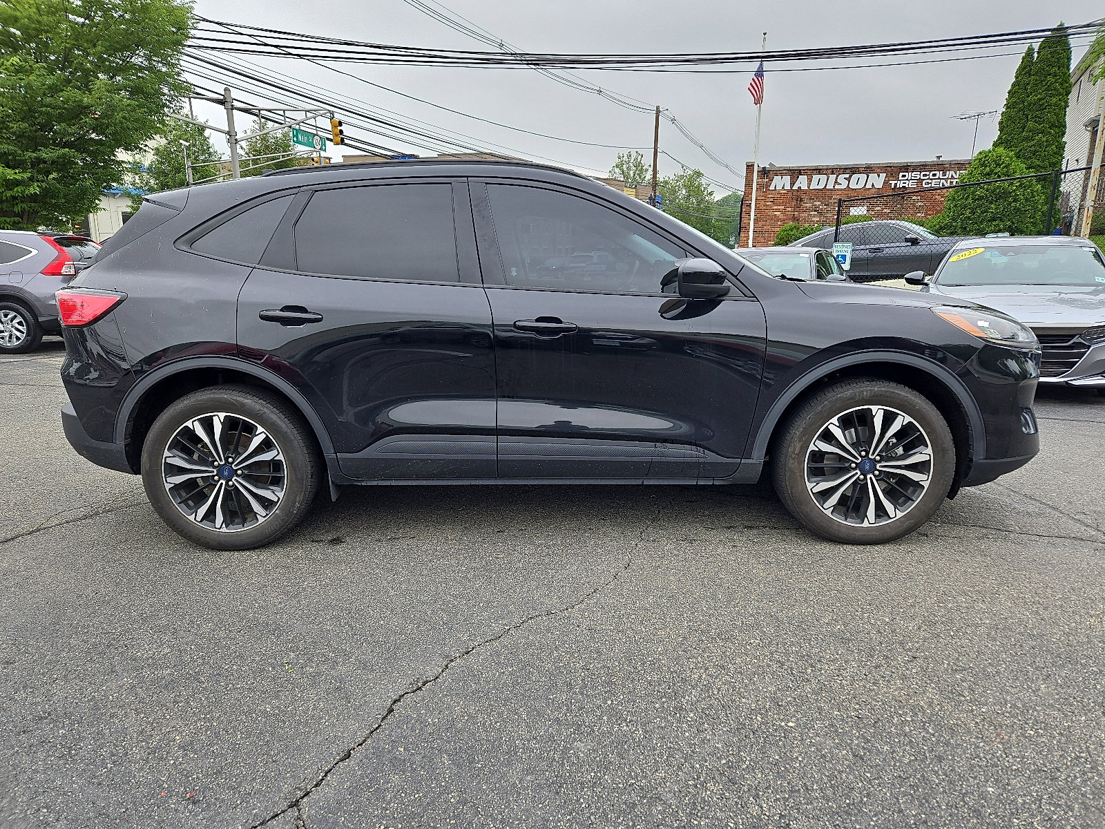 Used 2022 Ford Escape SEL w/ SEL Stealth AWD Package image 7