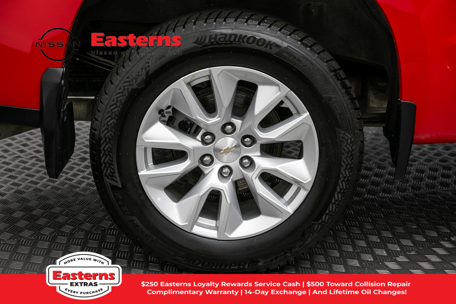 Used 2024 Chevrolet Silverado 1500 Custom AWD/4WD image 31