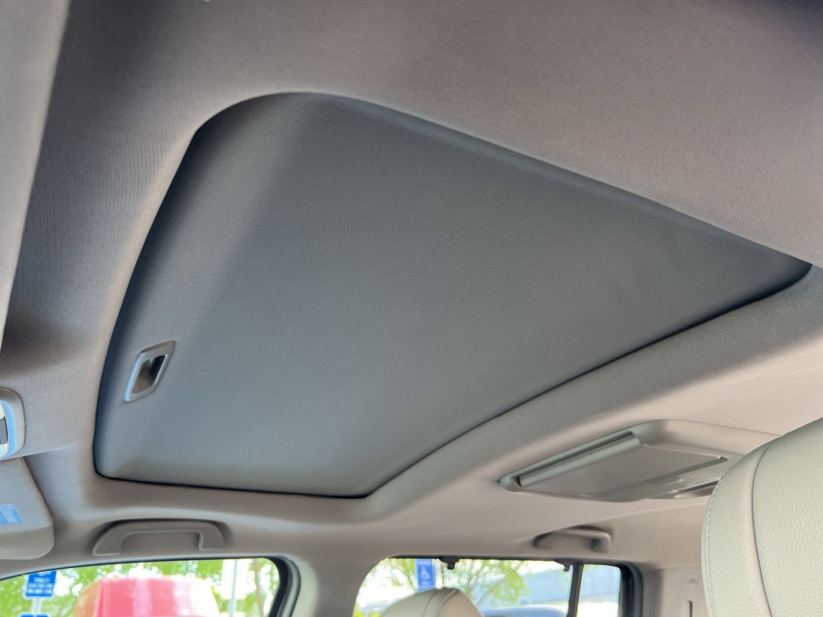 Used 2012 Honda Pilot Touring image 25