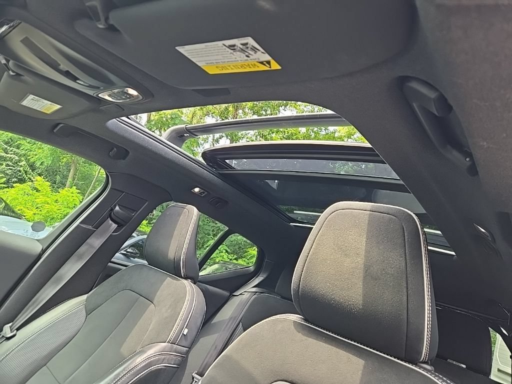 Used 2020 Volvo XC40 T5 R-Design w/ Protection Package Premier AWD/4WD image 18