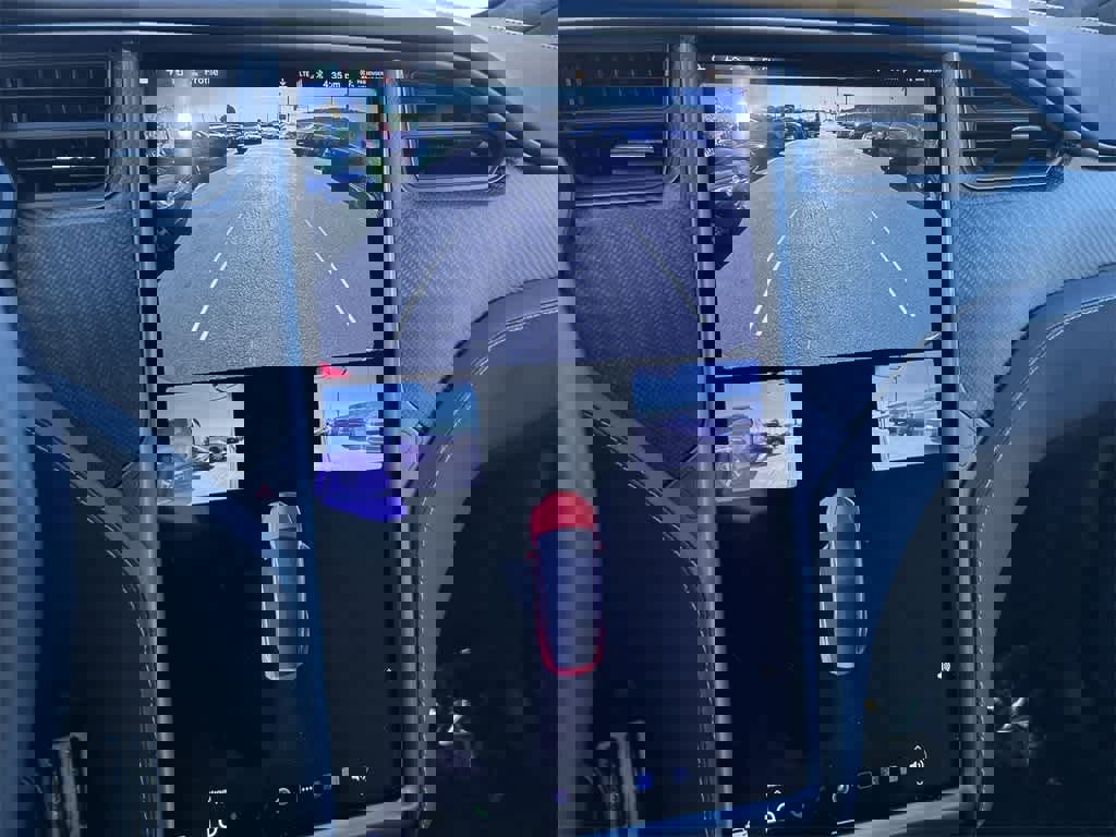 Used 2021 Tesla Model X Performance image 27