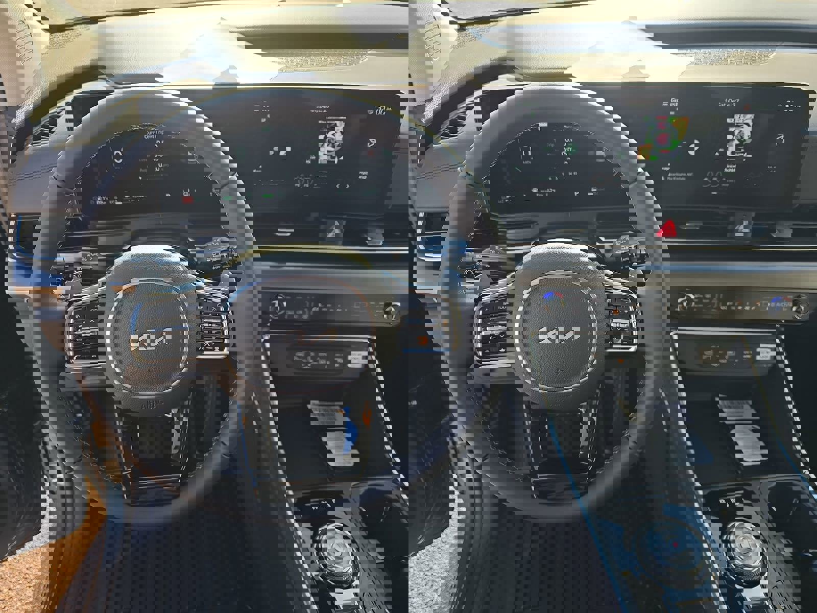 New 2026 Kia Carnival SX image 18