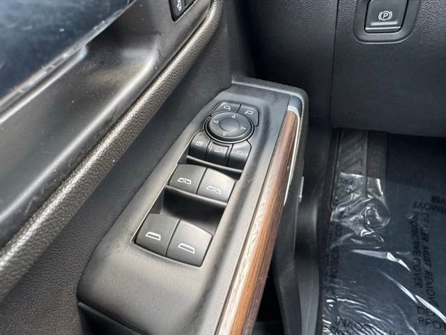Used 2022 Chevrolet Silverado 3500 High Country AWD/4WD image 30