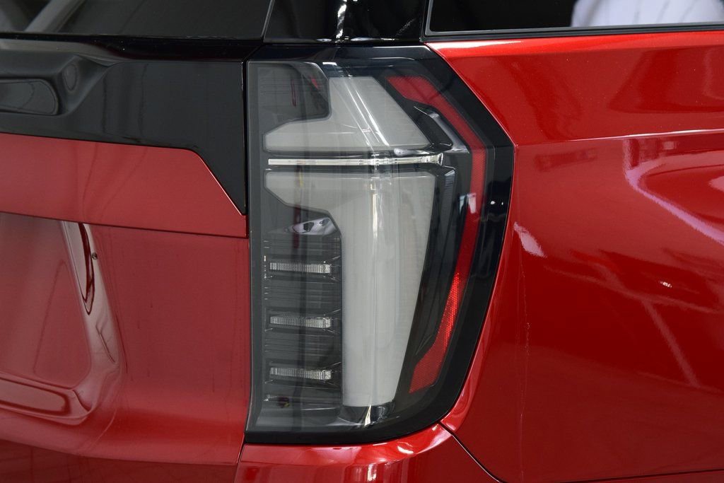 New 2026 Chevrolet Suburban High Country AWD/4WD image 21