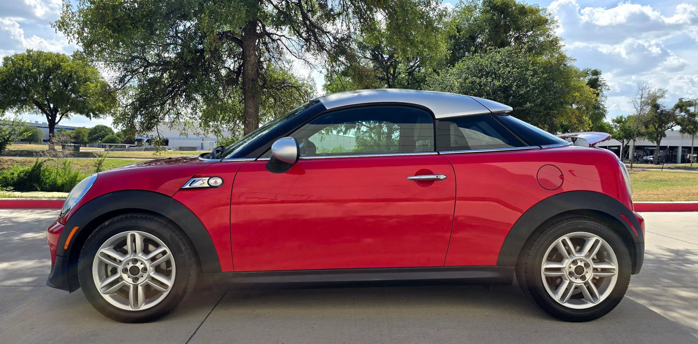 Used 2012 MINI Cooper Coupe S FWD image 12