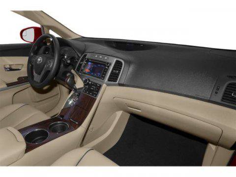 Used 2015 Toyota Venza LE image 19
