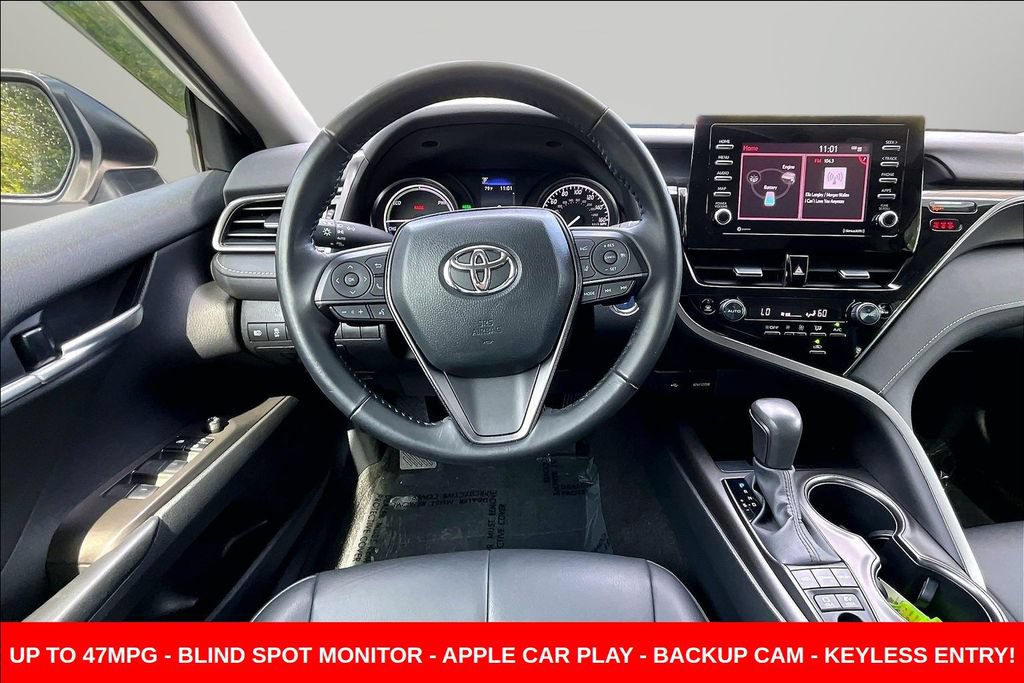 Used 2023 Toyota Camry SE w/ Convenience Package FWD image 8