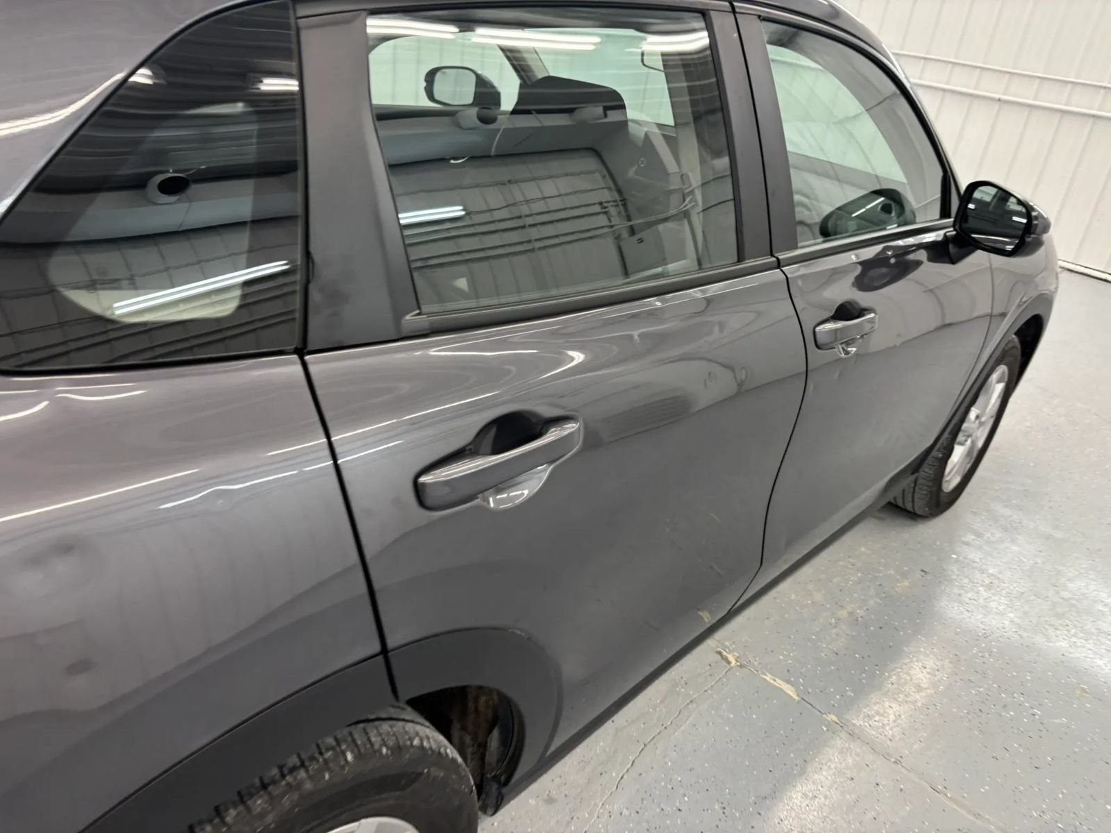 Used 2025 Honda HR-V LX image 26