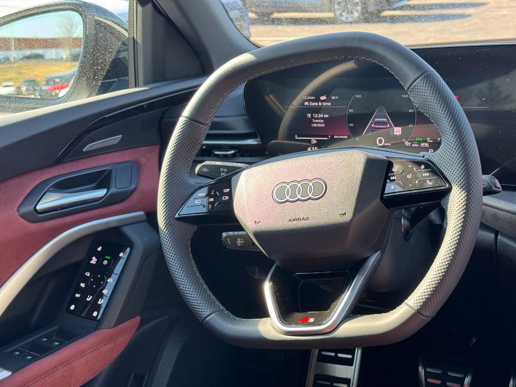 New 2025 Audi SQ5 Premium Plus image 9