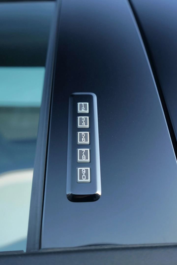 Used 2023 Ford F250 Lariat image 17