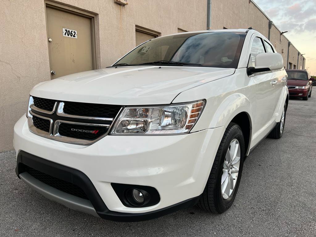 Used 2016 Dodge Journey SXT w/ Premium Group FWD image 7