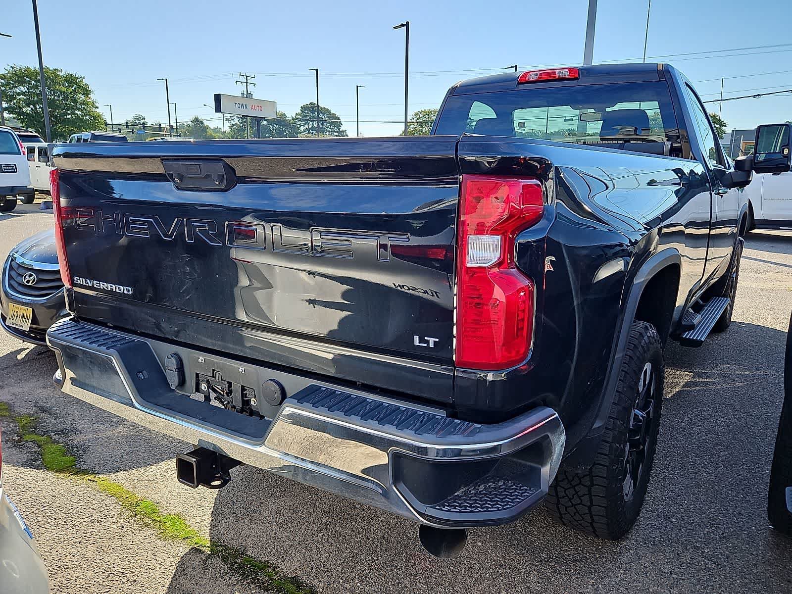 Certified 2020 Chevrolet Silverado 2500 LT w/ Convenience Package AWD/4WD image 3
