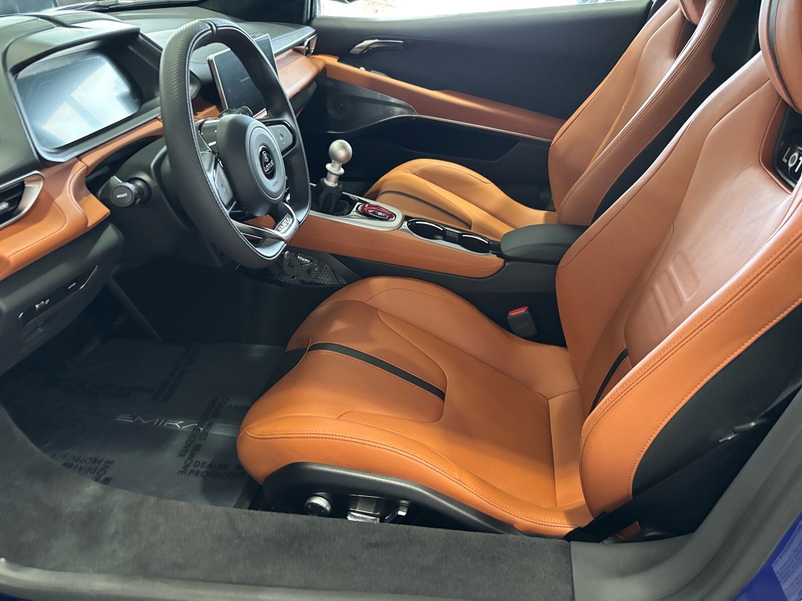 New 2025 Lotus Emira image 8