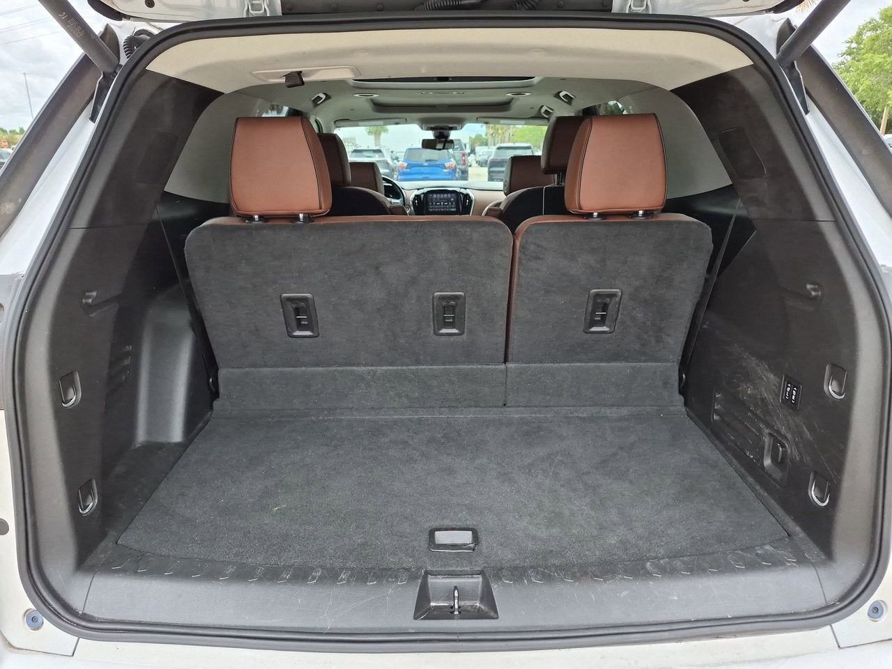 Used 2019 Chevrolet Traverse High Country AWD/4WD image 22