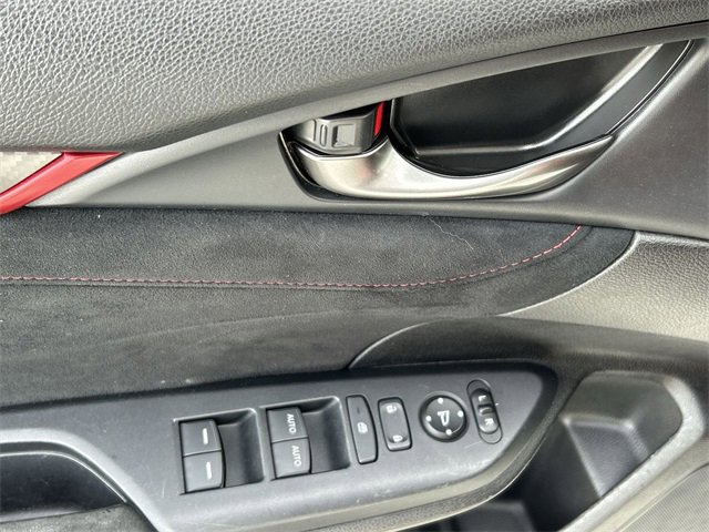 Used 2018 Honda Civic Type R image 16