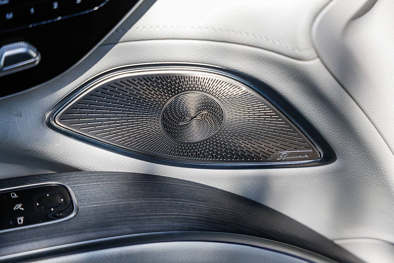 Used 2023 Mercedes-Benz EQS 580 4MATIC SUV image 23