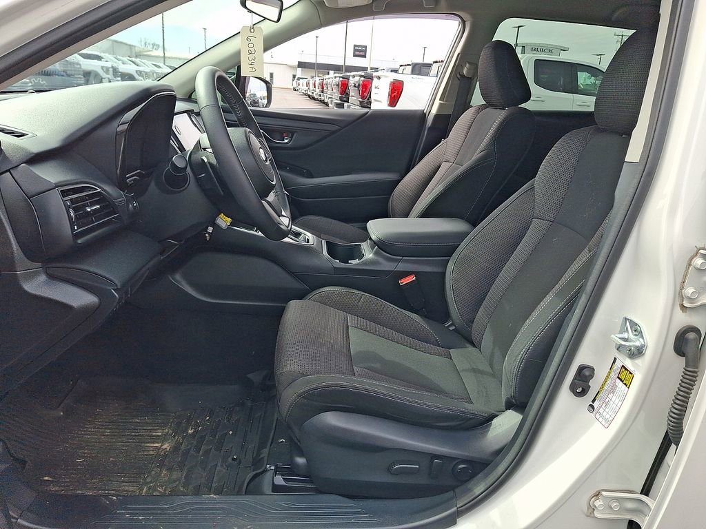 Used 2023 Subaru Outback Premium image 14