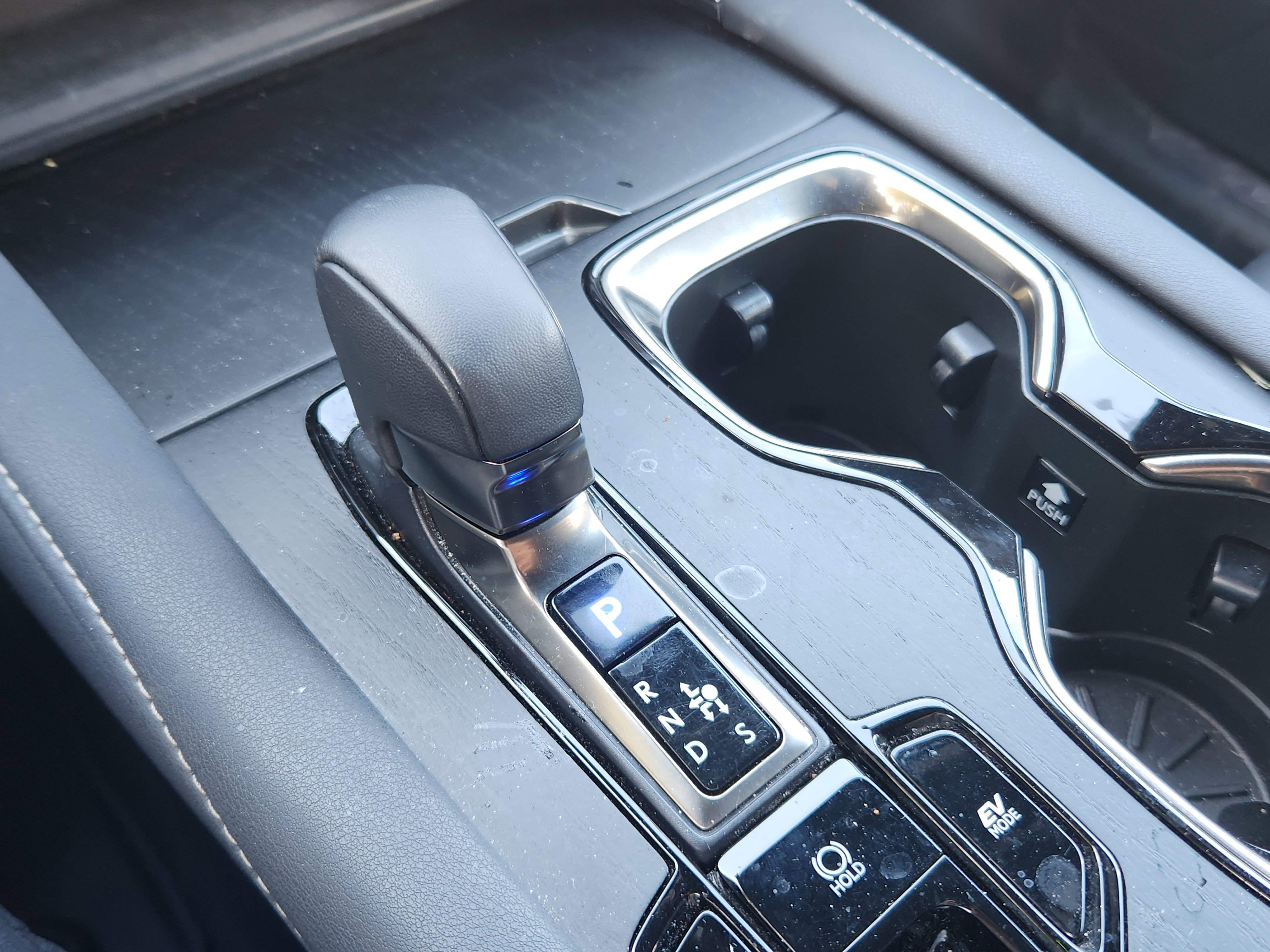 Used 2023 Lexus RX 350 w/ Cold Area Package image 11