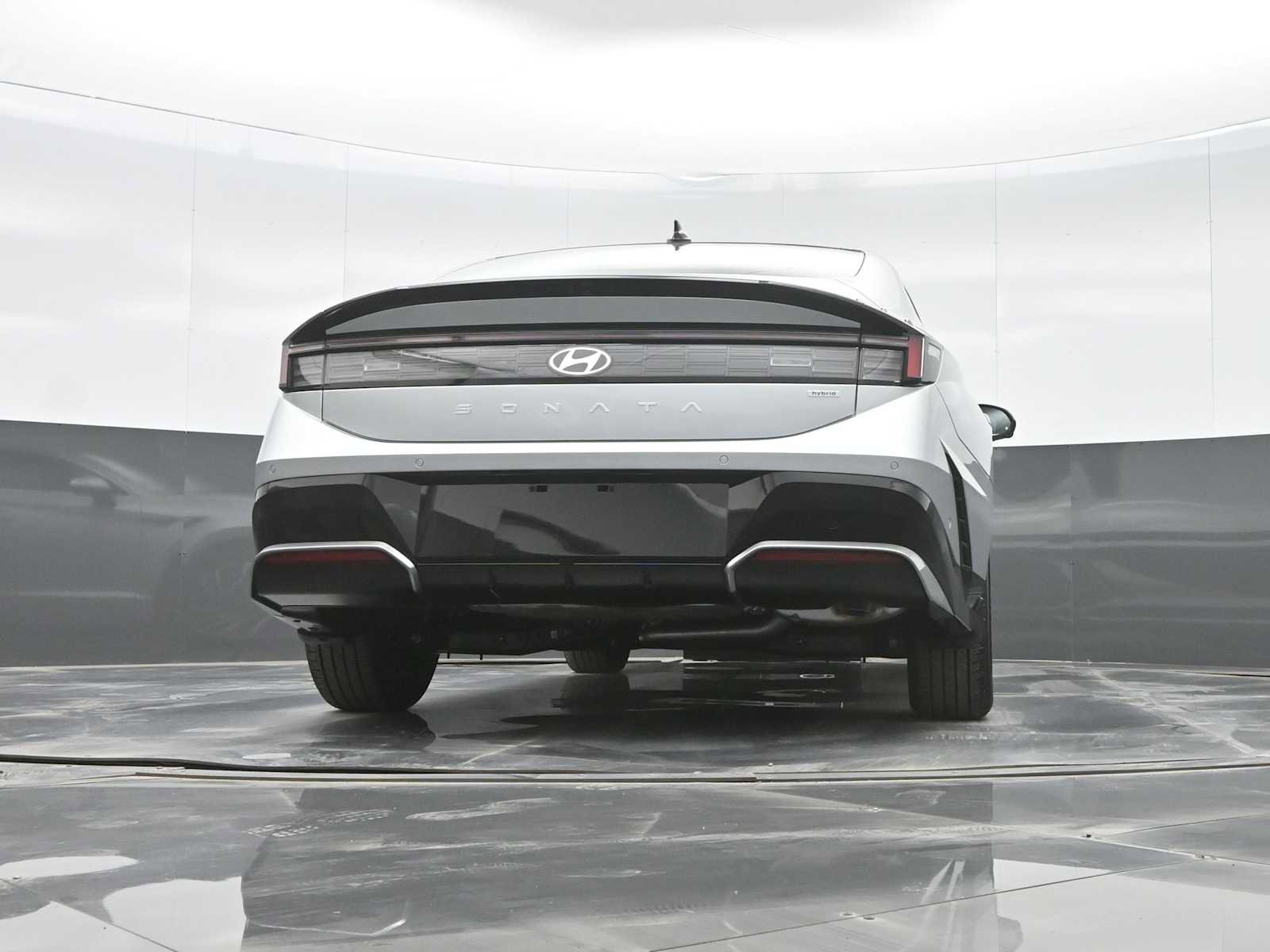 New 2026 Hyundai Sonata Limited image 32