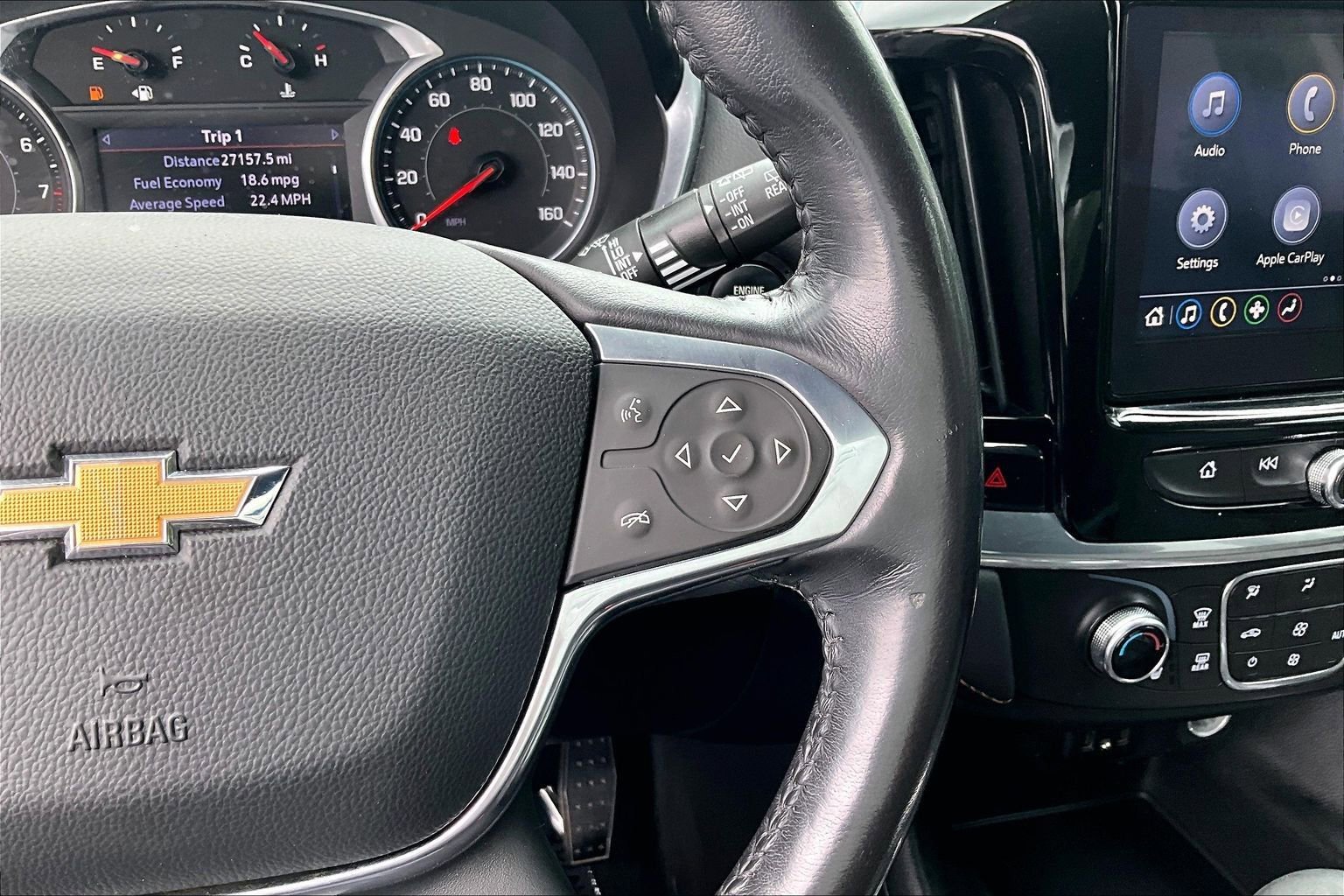 Used 2021 Chevrolet Traverse LT FWD image 12