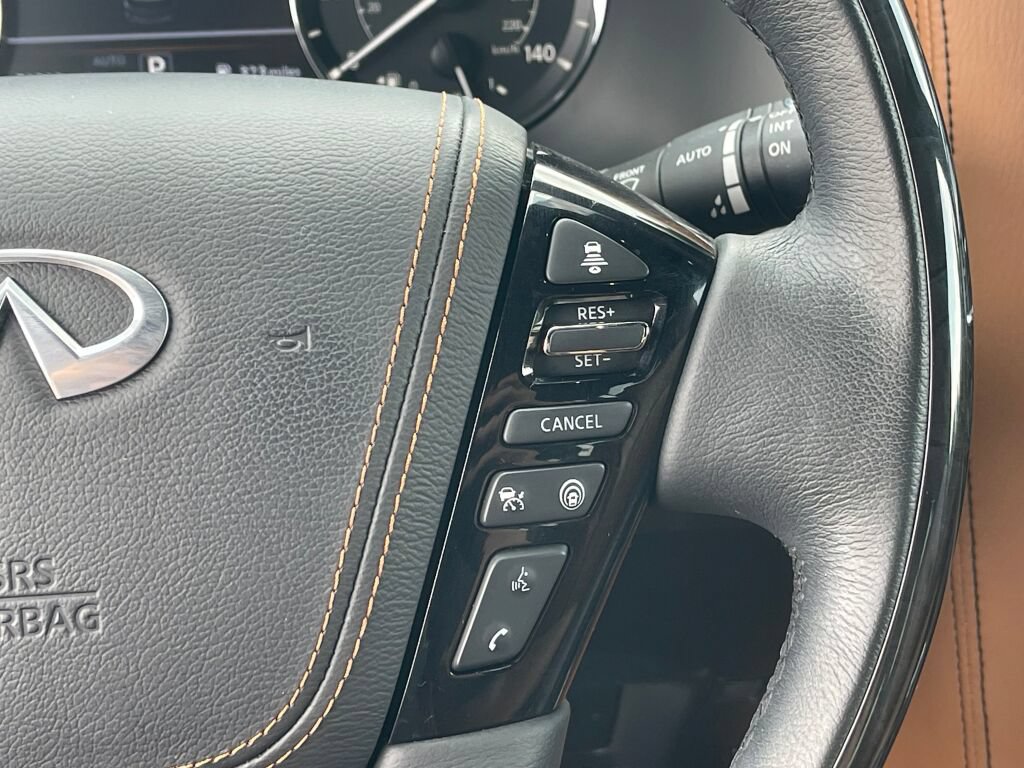 Used 2023 INFINITI QX80 Sensory w/ All-Season Package AWD/4WD image 21
