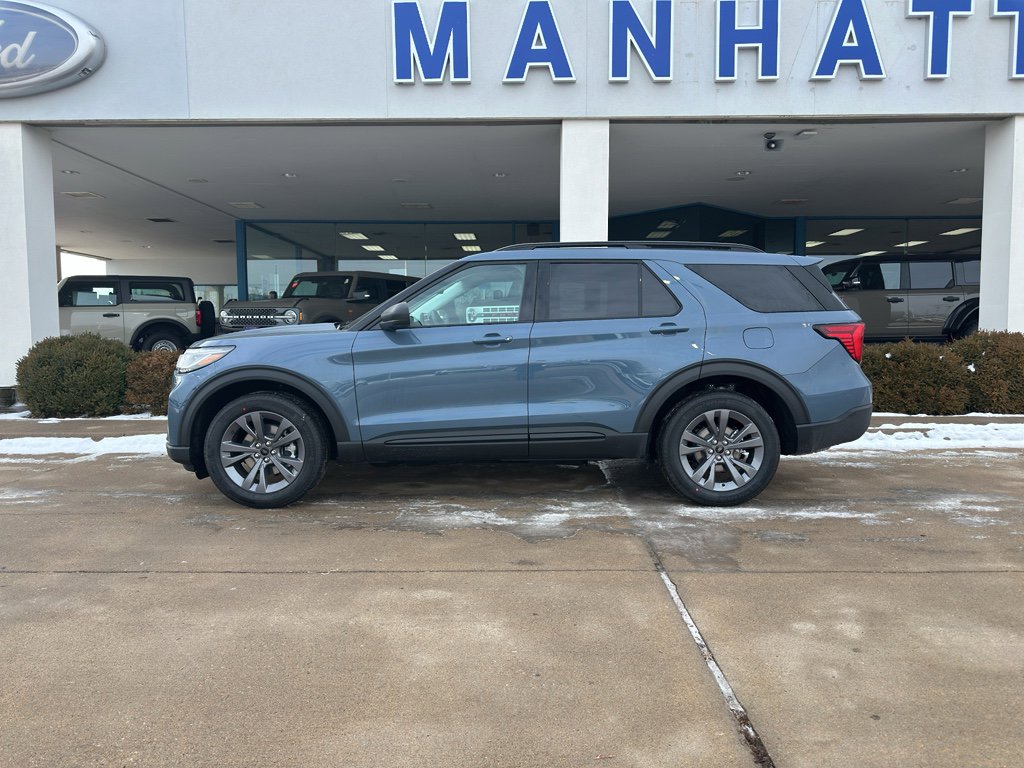 New 2026 Ford Explorer Active w/ Active Comfort Package image 4