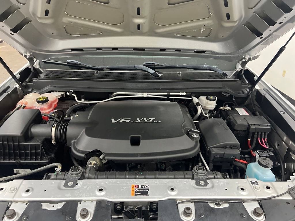 Used 2020 Chevrolet Colorado W/T w/ Custom Special Edition image 25