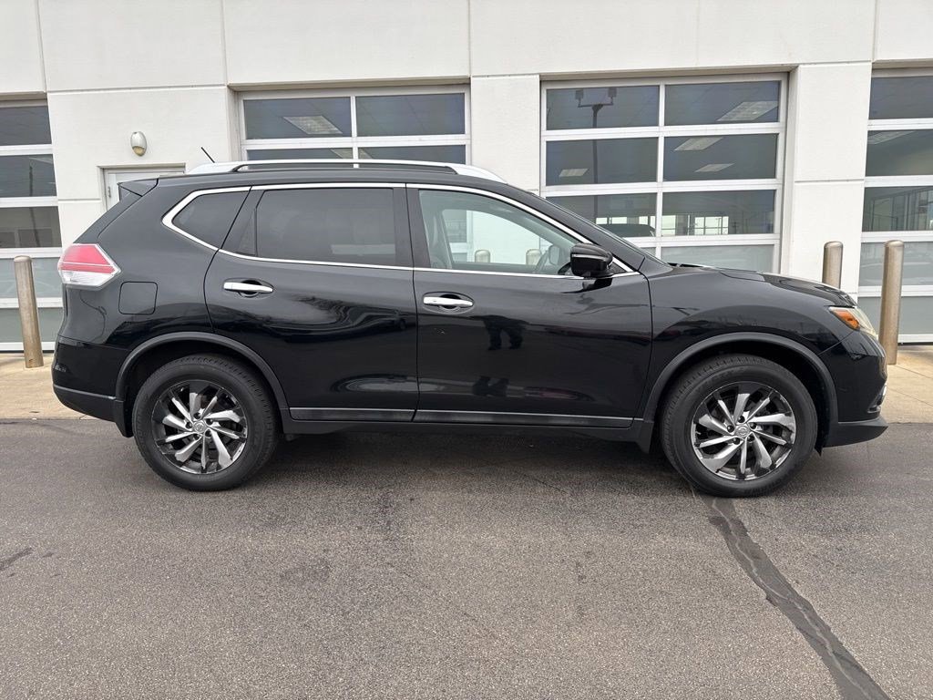 Used 2015 Nissan Rogue SL w/ SL Premium Package image 3