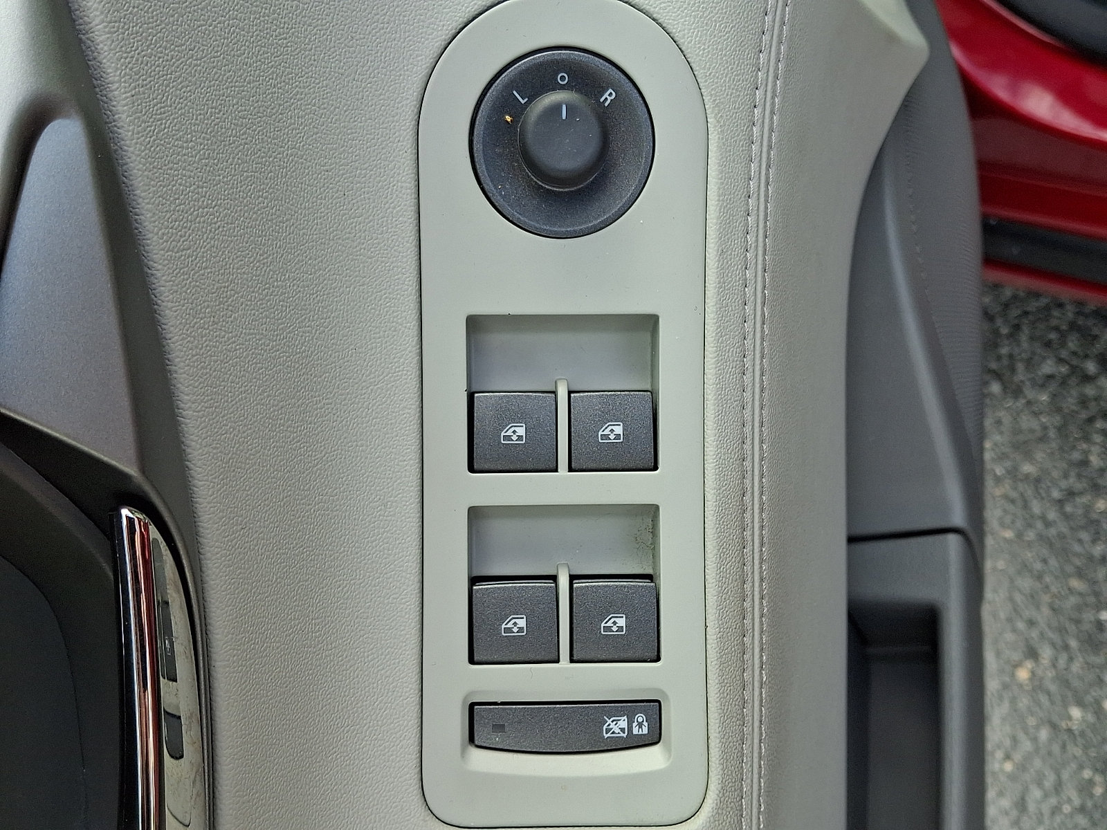 Used 2013 Buick LaCrosse Leather FWD image 25