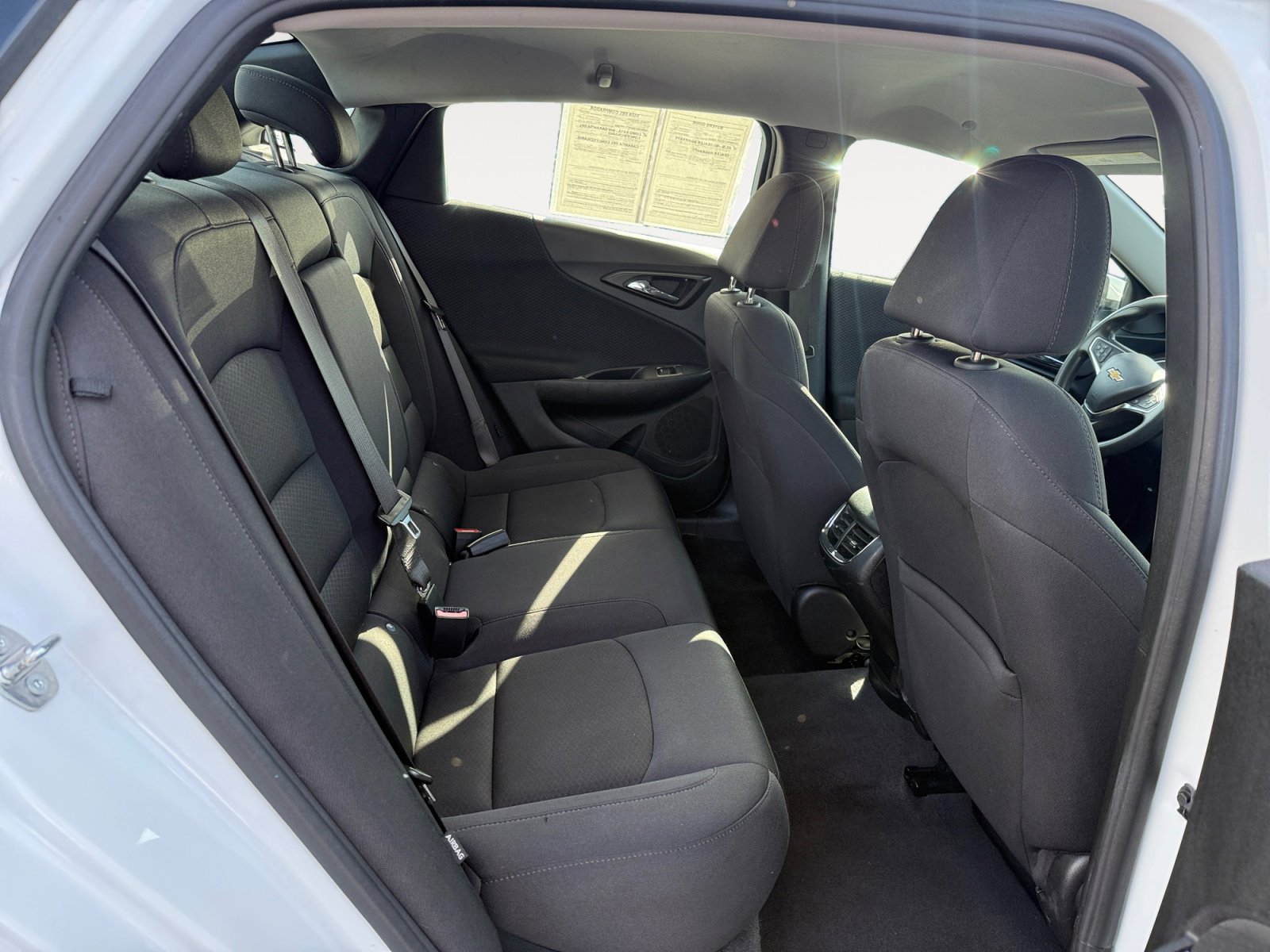 Used 2023 Chevrolet Malibu LT FWD image 18