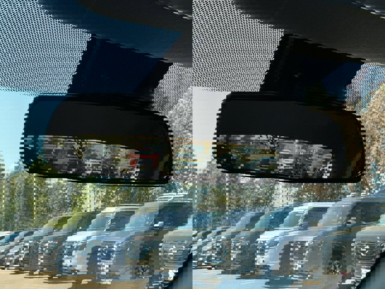 New 2025 Nissan Versa SV w/ Trunk Package image 24