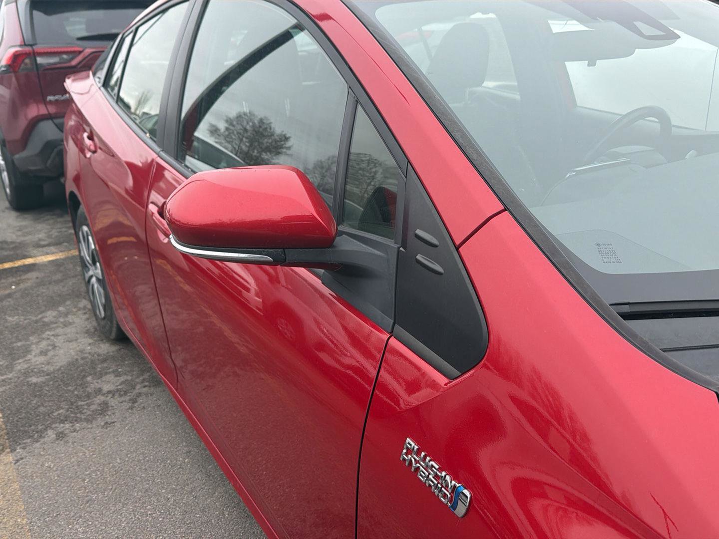 Used 2021 Toyota Prius Prime XLE image 5