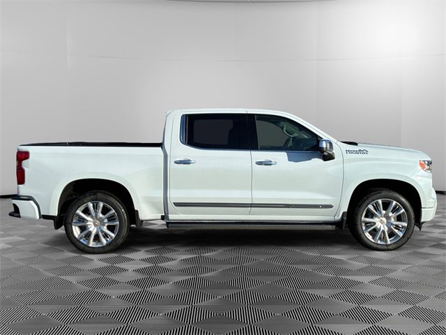 New 2026 Chevrolet Silverado 1500 High Country image 2