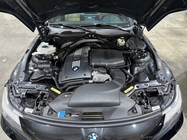 Used 2009 BMW Z4 sDrive35i RWD image 6