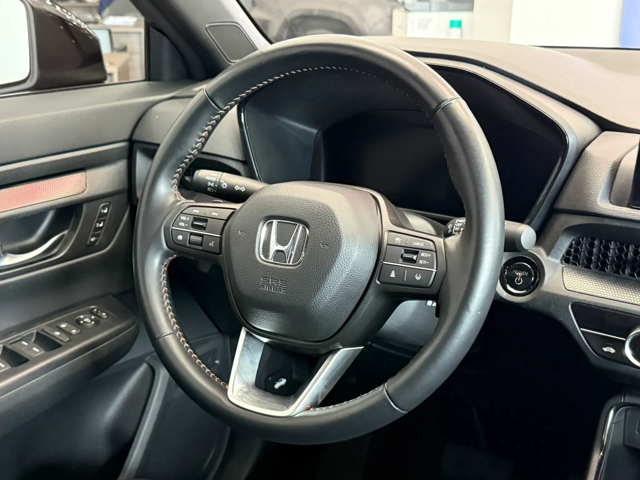 Used 2025 Honda CR-V Sport-L image 11