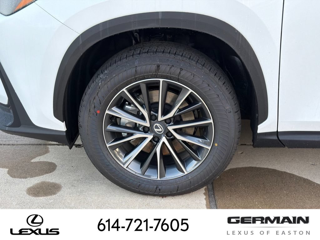 New 2026 Lexus NX 350h AWD w/ Premium Package image 12