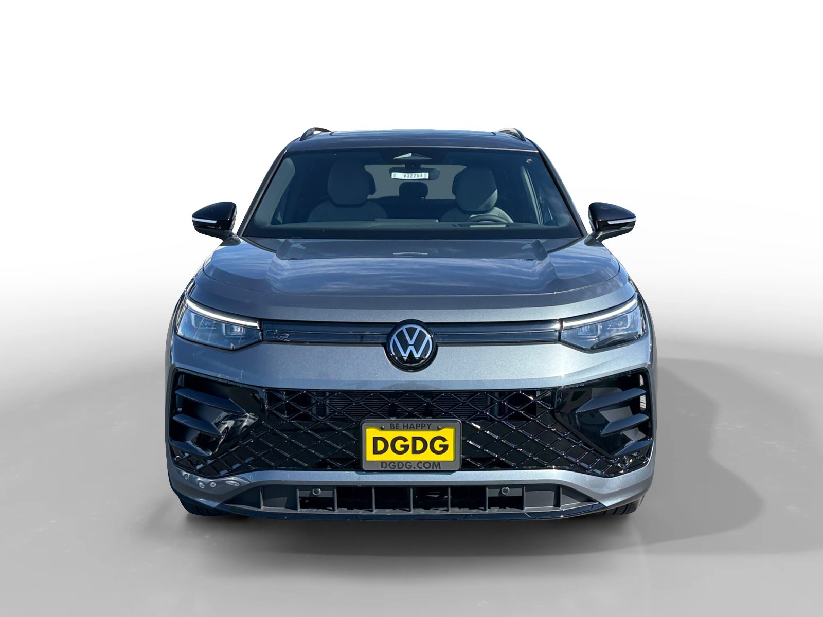 New 2026 Volkswagen Tiguan SE R-Line FWD image 8